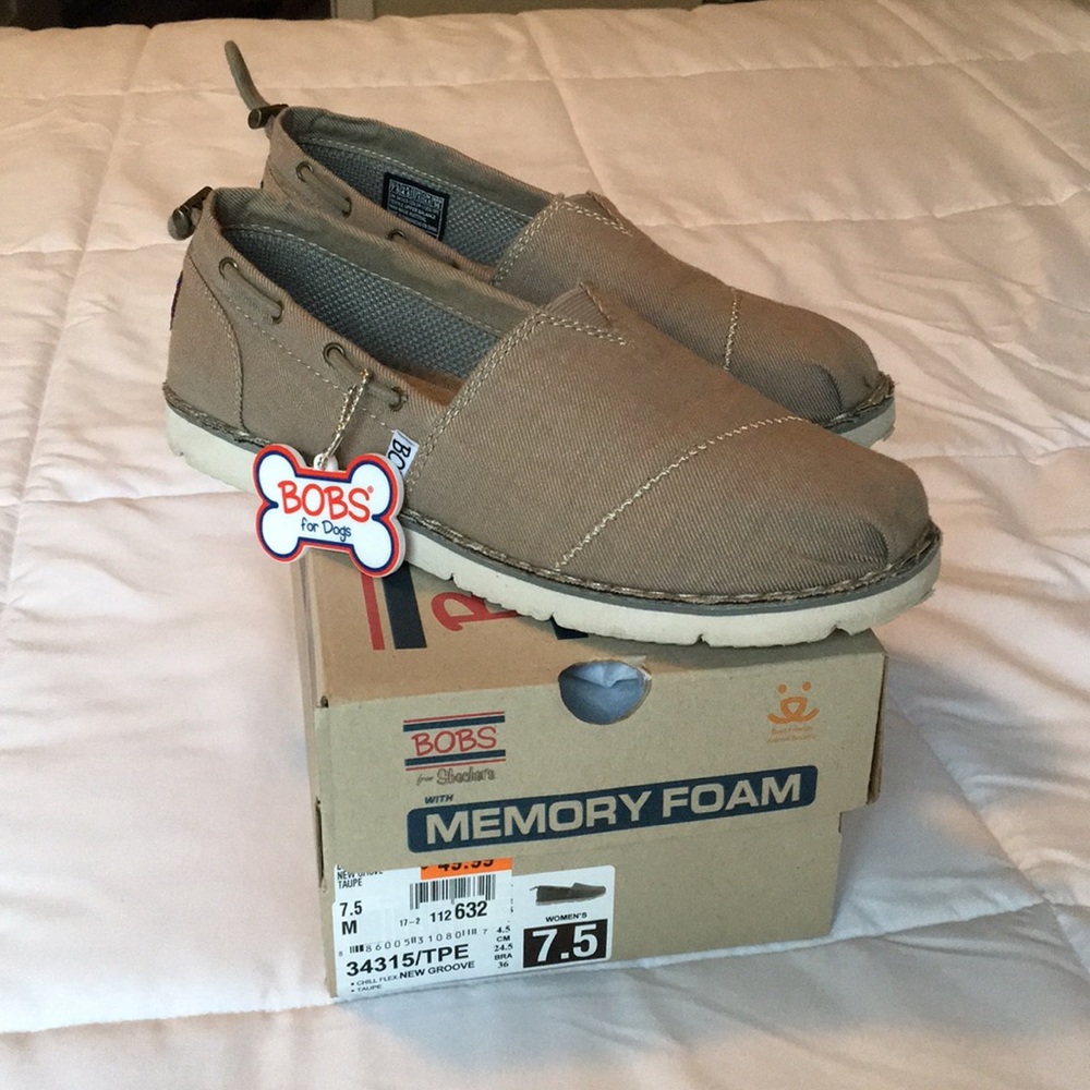 BOBS by Skechers Memory Foam Taupe 7.5M